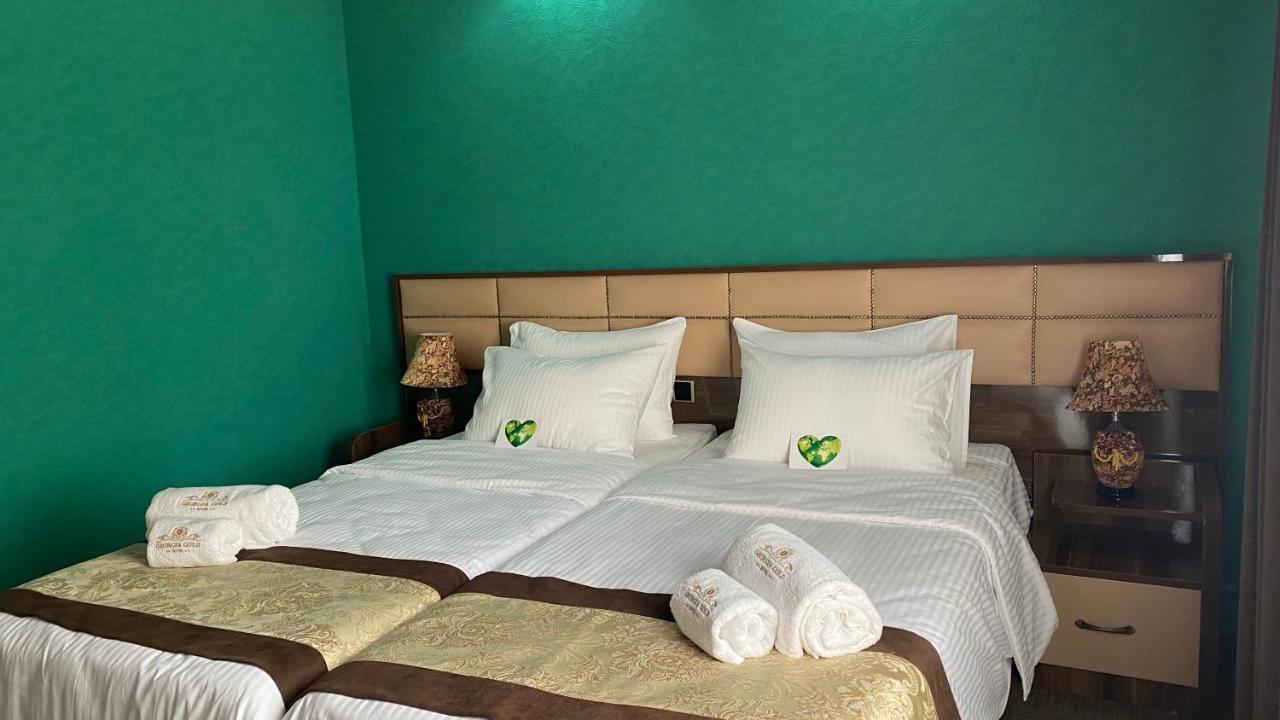 Hotel Georgia Gold Gori Esterno foto