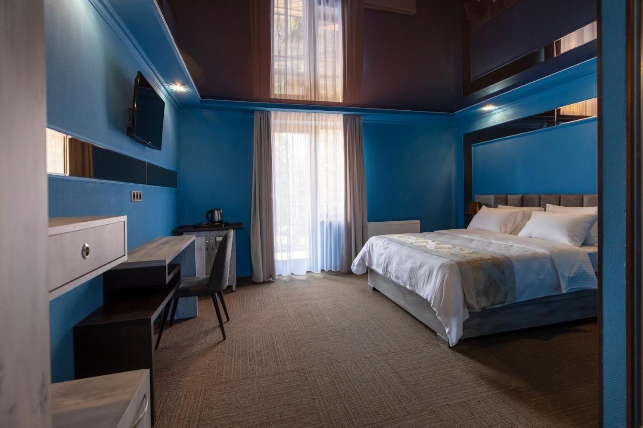Hotel Georgia Gold Gori Esterno foto
