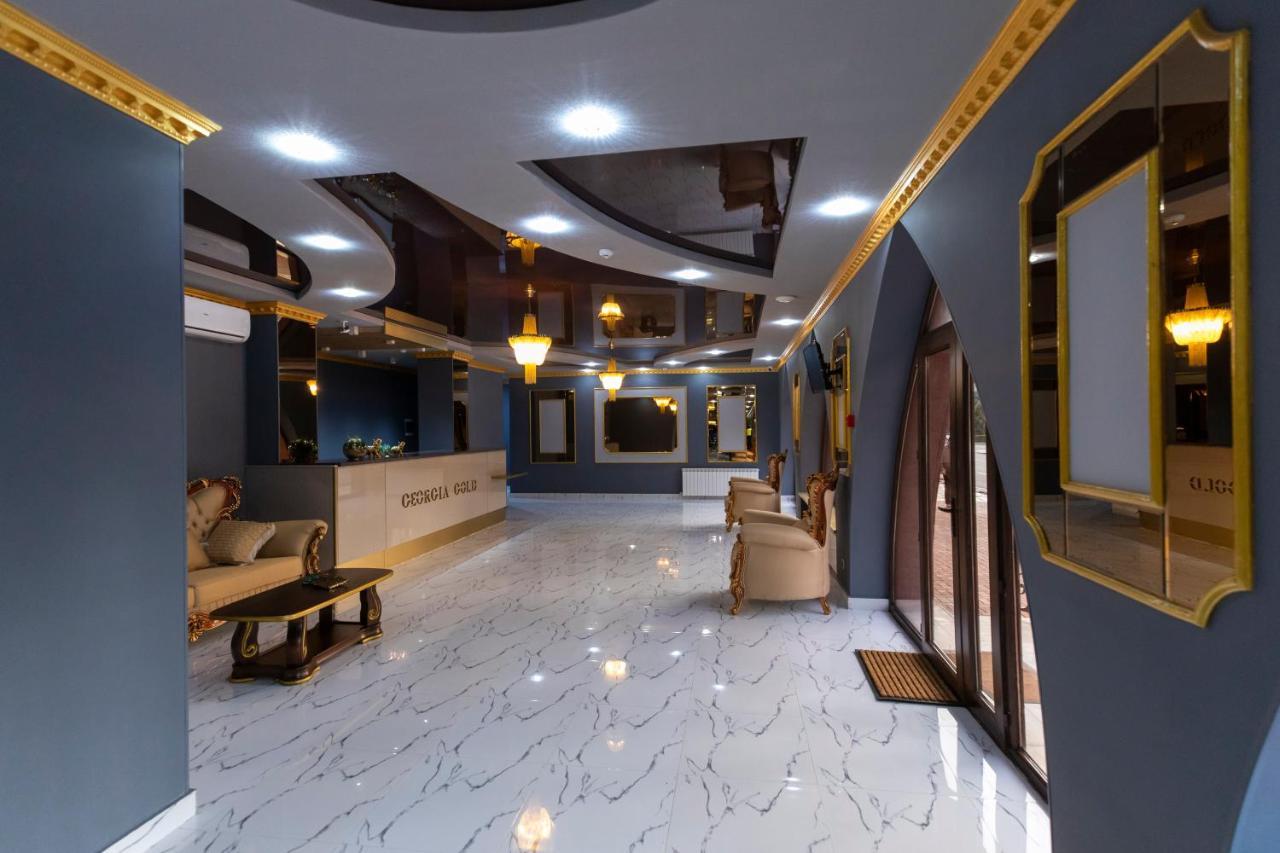Hotel Georgia Gold Gori Esterno foto